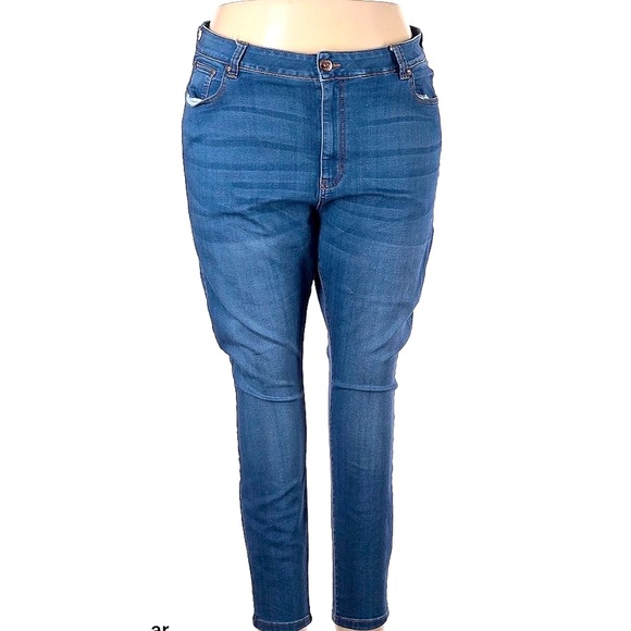 Revery Plus Size Jeans 24W Blue Denim Stretch Casual Everyday Womenswear - Picture 1 of 5